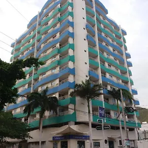  Apartamento 705 El Rodadero, Apartamento Familiar, Piscina, Parqueo Colombia